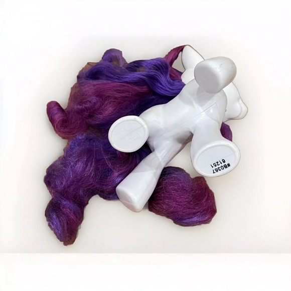 Hasbro My Little Pony Cutie Mark Magic Glamour Glow Rarity Light Up 7” Pony - Picture 4 of 5